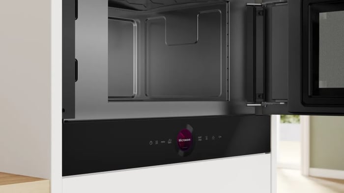 Микроволновка встроенная BOSCH BFR7221B1 | Фото 3