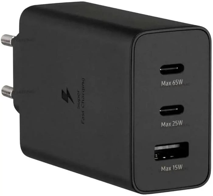 Мережевий зарядний пристрій Samsung 65W Power Adapter Trio (w/o cable) Black (EP-T6530NBEGEU) | Фото 3